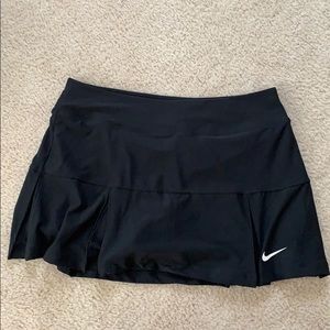 Nike black tennis skirt